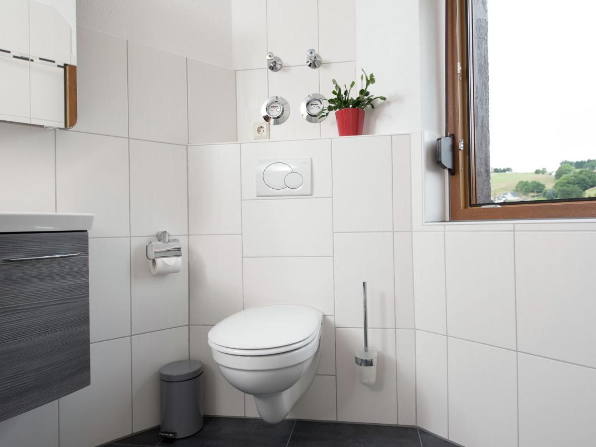 Cozy Apartment In Ore Mountains With Balcony ブライテンブルン 部屋 写真