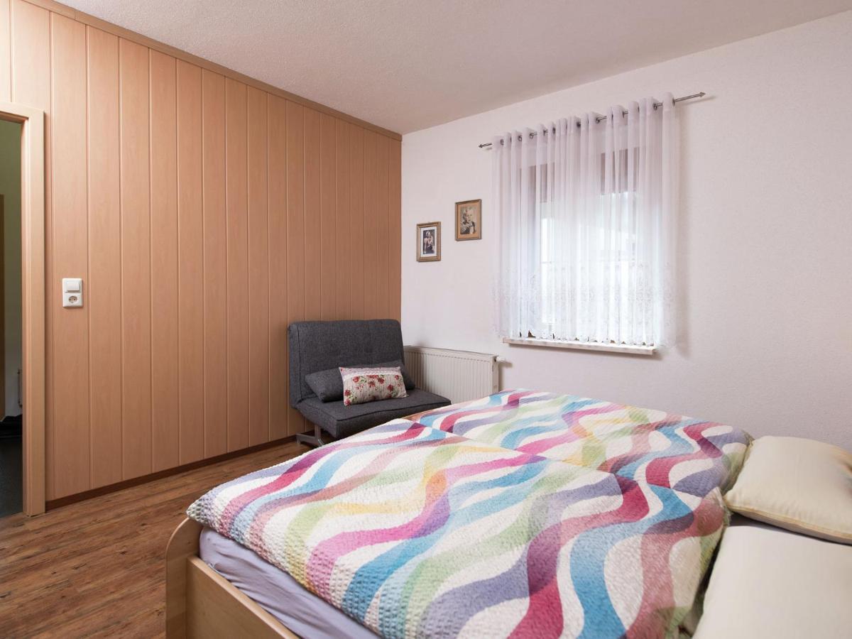 Cozy Apartment In Ore Mountains With Balcony ブライテンブルン エクステリア 写真