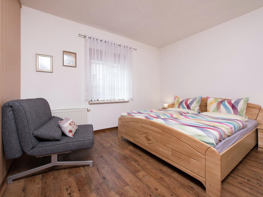 Cozy Apartment In Ore Mountains With Balcony ブライテンブルン エクステリア 写真